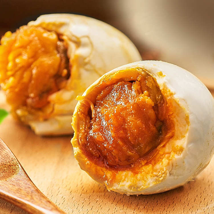 【另赠两个熟鸭蛋】丹东鸭绿江真空即食冒油咸鸭蛋30枚包邮特产黄泥